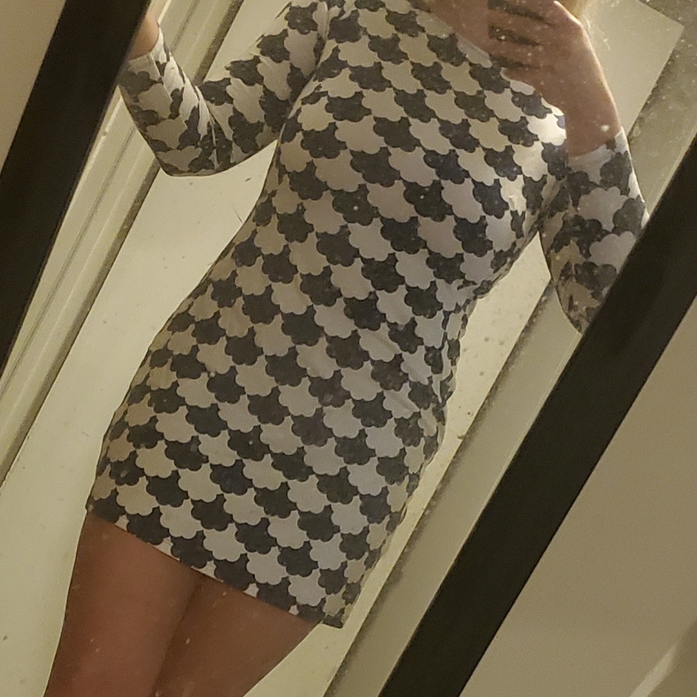 Boden Long-Sleeve Cotton Dress